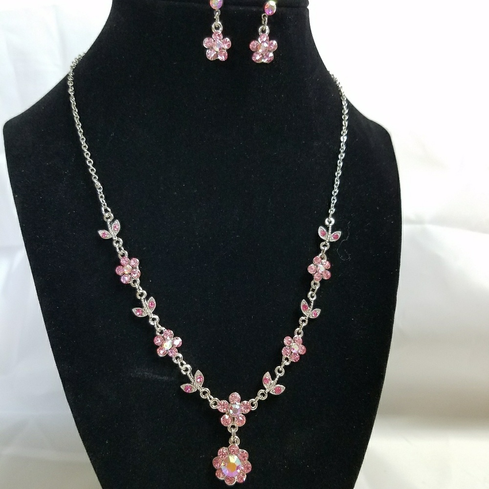 Austrian Crystal Necklace And Earring Set